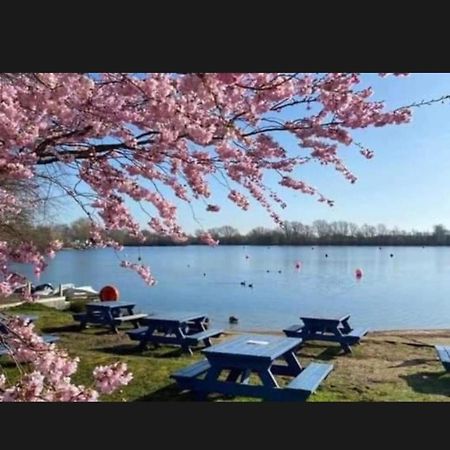 Swan View Retreats # Hottub # Egg Chair # Bbq & Bikes Included 8 Berth Tattershall Exterior foto