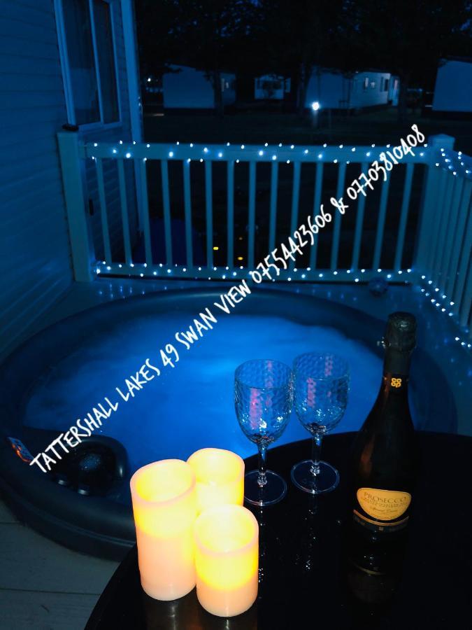 Swan View Retreats # Hottub # Egg Chair # Bbq & Bikes Included 8 Berth Tattershall Exterior foto