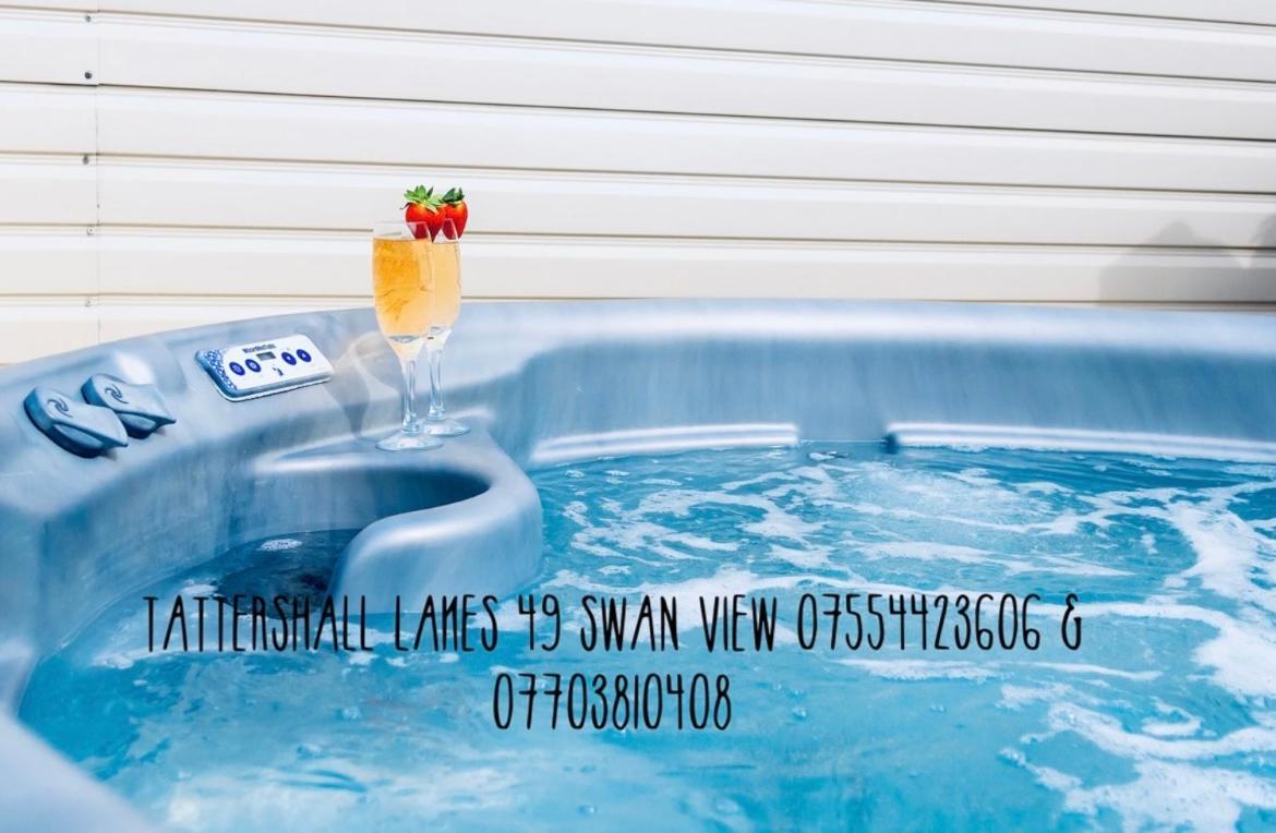 Swan View Retreats # Hottub # Egg Chair # Bbq & Bikes Included 8 Berth Tattershall Exterior foto