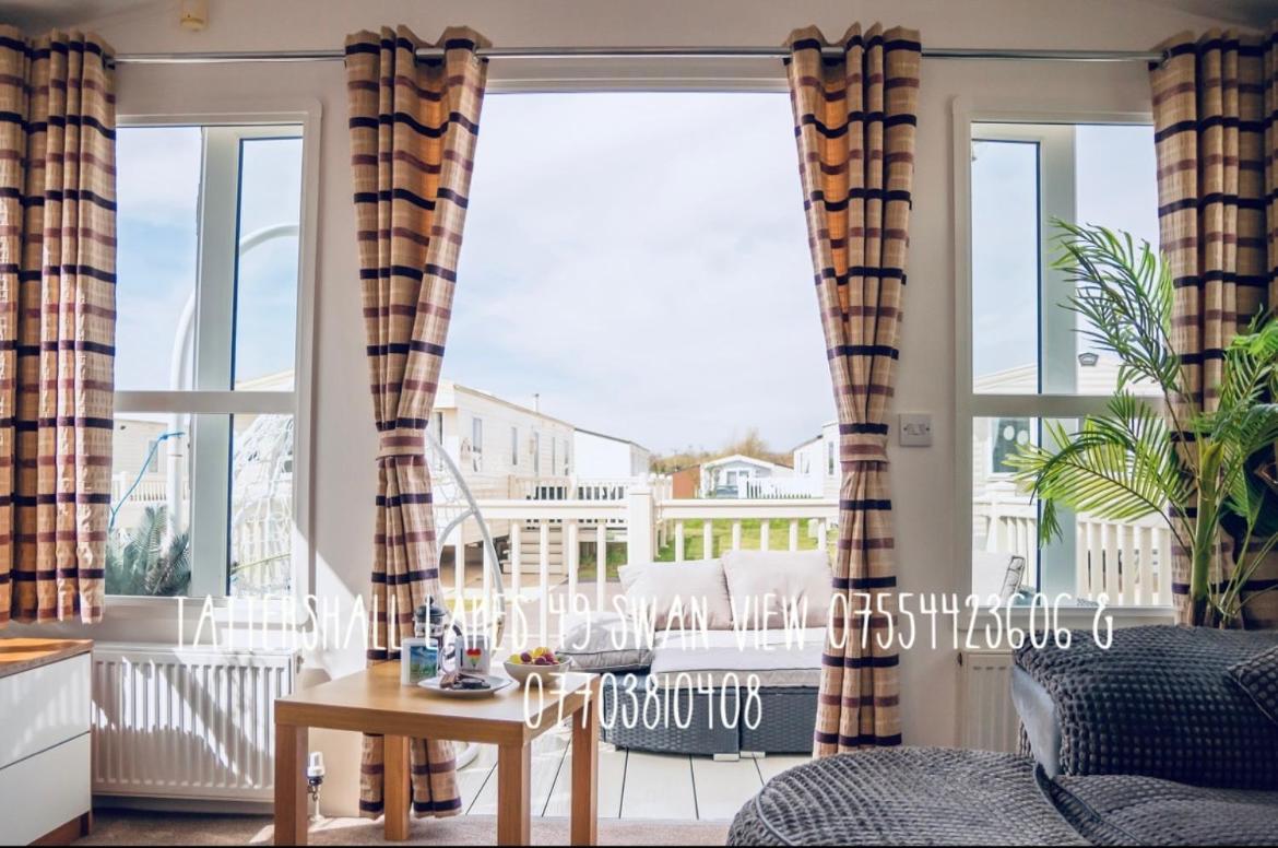 Swan View Retreats # Hottub # Egg Chair # Bbq & Bikes Included 8 Berth Tattershall Exterior foto
