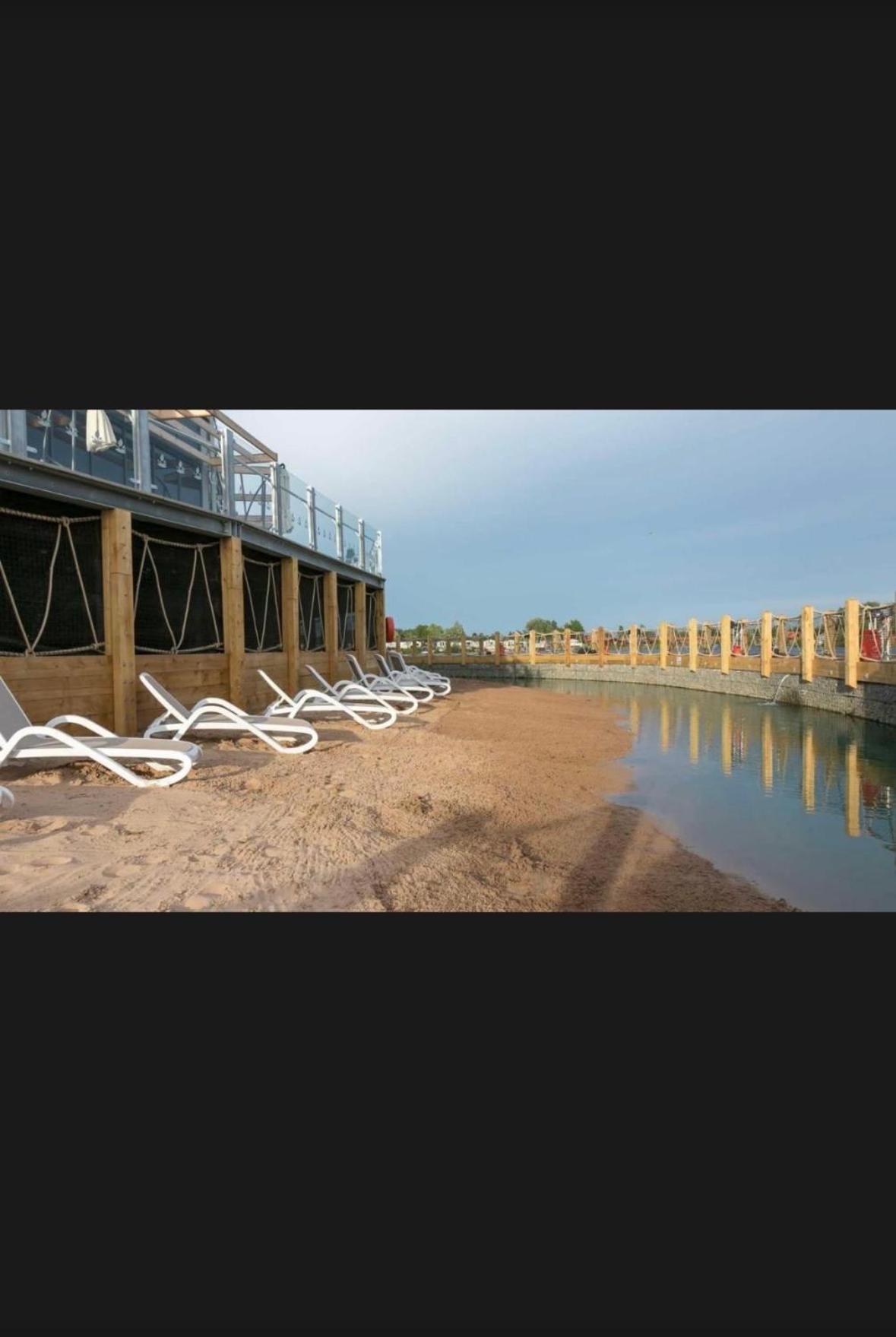 Swan View Retreats # Hottub # Egg Chair # Bbq & Bikes Included 8 Berth Tattershall Exterior foto